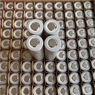 18650 2000mAh 20A baterie